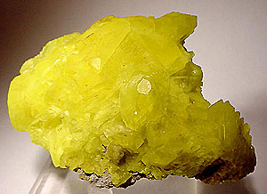 Andersonite, Repete mine, Blanding, San Juan Co., Utah, 1.5 x 3.6 x 5.2 cm; Rob Lavinsky specimen and photo